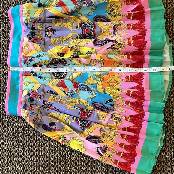 Zcrave NYC Nolita Blouse and Skirt Set, NWT size M (runs small) - Picture 4 of 5